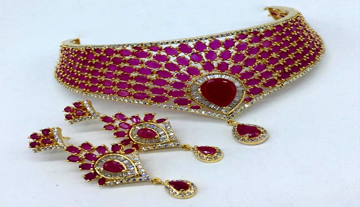 ruby gems,earrings,necklaces,fashion ,நவரத்தினம்,ரூபி கற்கள்,காதணி,நெக்லஸ்கள்,பேஷன்