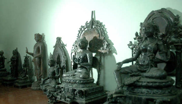 temples,sculptures,theft,archeology,antiquities ,கோவில்கள்,கற்சிலைகள்,திருட்டு,தொல்லியல் துறை,பழமை