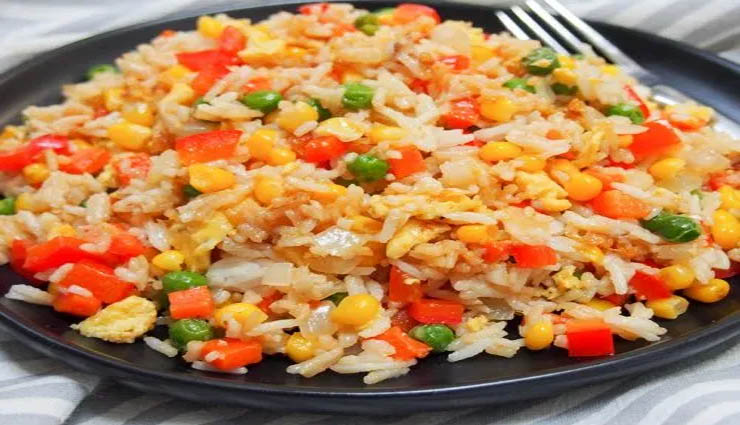 rice,eggs,carrots,beans,fried rice ,சாதம்,முட்டை,காரட், பீன்ஸ்,ஃப்ரைட் ரைஸ்