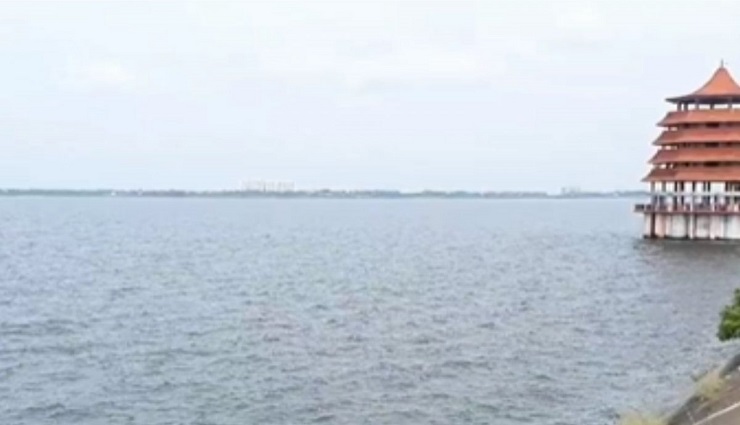uparineer,sembarambakkam lake ,உபரிநீர் ,செம்பரம்பாக்கம் ஏரி