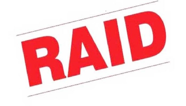 சென்னையில் இரண்டாவது நாளாக வருமான வரித்துறை அதிகாரிகள் சோதனையில் ஈடுபாடு