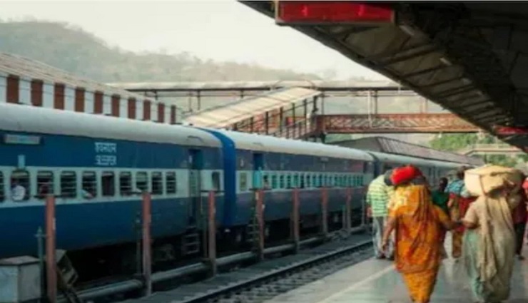 express train,unreserved coach ,விரைவு ரயில் , முன்பதிவில்லாத பெட்டி