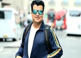 కరోనా వ్యాక్సిన్ ట్రయల్ కోసం వాలంటీర్‌గా పాల్గొన్న ఎన్ఆర్ఐ