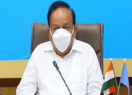 కరోనా వ్యాక్సిన్ తొలుత ఎవరికి ఇవ్వాలో తెలుపాలని రాష్ట్రాలను కోరిన కేంద్రం