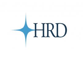 స్కూల్స్‌ ఓపెనింగ్ గురించి  తల్లిదండ్రుల అభిప్రాయం తీసుకోవాలి; హెచ్‌ఆర్‌డీ