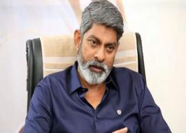 స్థలం విషయంలో జగపతి బాబు సోదరుడికి బెదిరింపు ఫోన్ ‌కాల్స్