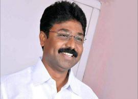 మూడు రాజధానులకు కట్టుబడి ఉన్నా౦: ఆదిమూలపు సురేష్