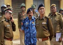 స్వాతంత్య్ర దినోత్సవం సందర్భంగా  భద్రతా చర్యల్లో భాగంగా ఢిల్లీ పోలీసులు తనిఖీలు