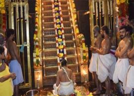 ఈ రోజు శబరిమల అయ్యప్ప ఆలయంలో మండల పూజ...