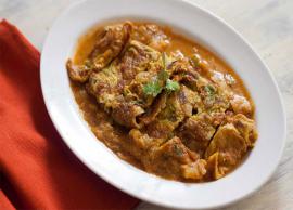 ఎగ్ ఆమ్లెట్ తో హాట్ హాట్ కర్రీ