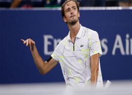 మెద్వెదేవ్‌కు ఎదురుదెబ్బ