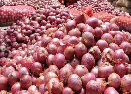 ఏపీలో సెంచరీ కొట్టిన ఉల్లి ధర...