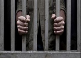 అస్సాం లో దారుణం ..12 ఏళ్ళ బాలుడి మొహంపై వేడినీళ్లు పోసిన దంపతులు