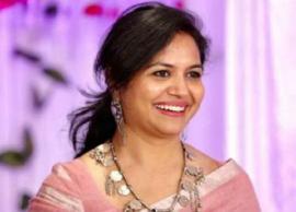 పెళ్లి తేదీ ప్రకటించిన స్టార్ సింగర్ సునీత