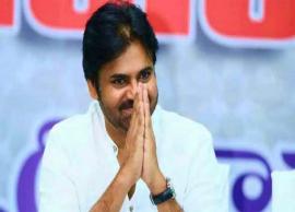 ఆదివాసీలతో ముచ్చటించిన పవన్ కళ్యాణ్...