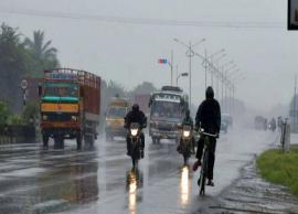 వచ్చే రెండు రోజుల్లో కోస్తా , రాయలసీమల్లో మోస్తరు వర్షాలు...