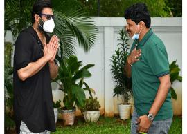 అటవీ ప్రాంతాన్ని దత్తత తీసుకున్న యంగ్ రెబెల్ స్టార్ ప్రభాస్