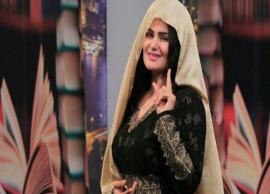 అనుచిత వీడియోలు పెట్టినందుకు బెల్లి డాన్సర్ కు జైలు శిక్ష