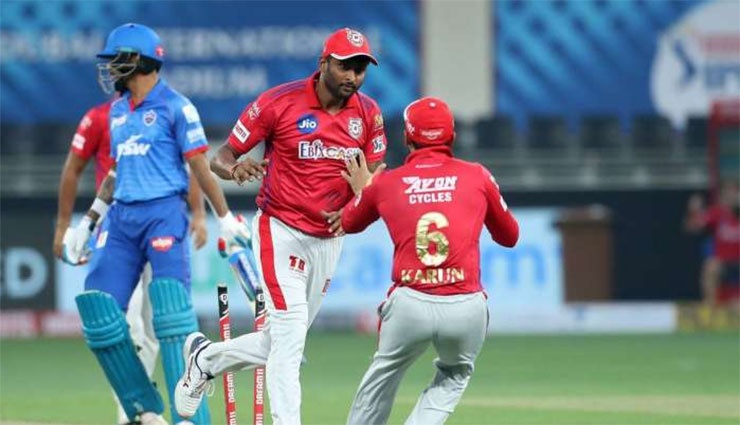 ఫన్నీగా రనౌట్ ఐన ఢిల్లీ క్యాపిటల్స్ ఓపెనర్ శిఖర్ ధావన్
