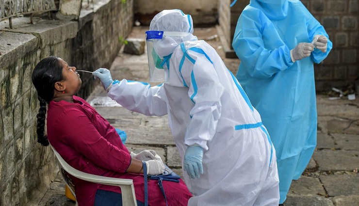 దేశంలో తగ్గిన కరోనా పాజిటివ్ కేసులు ...