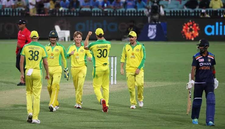 IND vs AUS Sydney ODI: రెండో వన్డేలోనూ టీమిండియా ఘార పరాజయం...!
