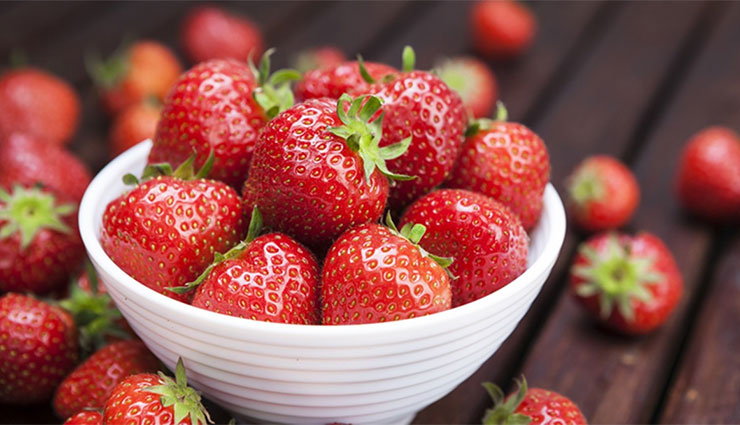 nutrients,in strawberry,fruits,health,benefits ,స్ట్రాబెర్రీ, పండ్లలో, పోషకాలు, మేలు, చేస్తుంది